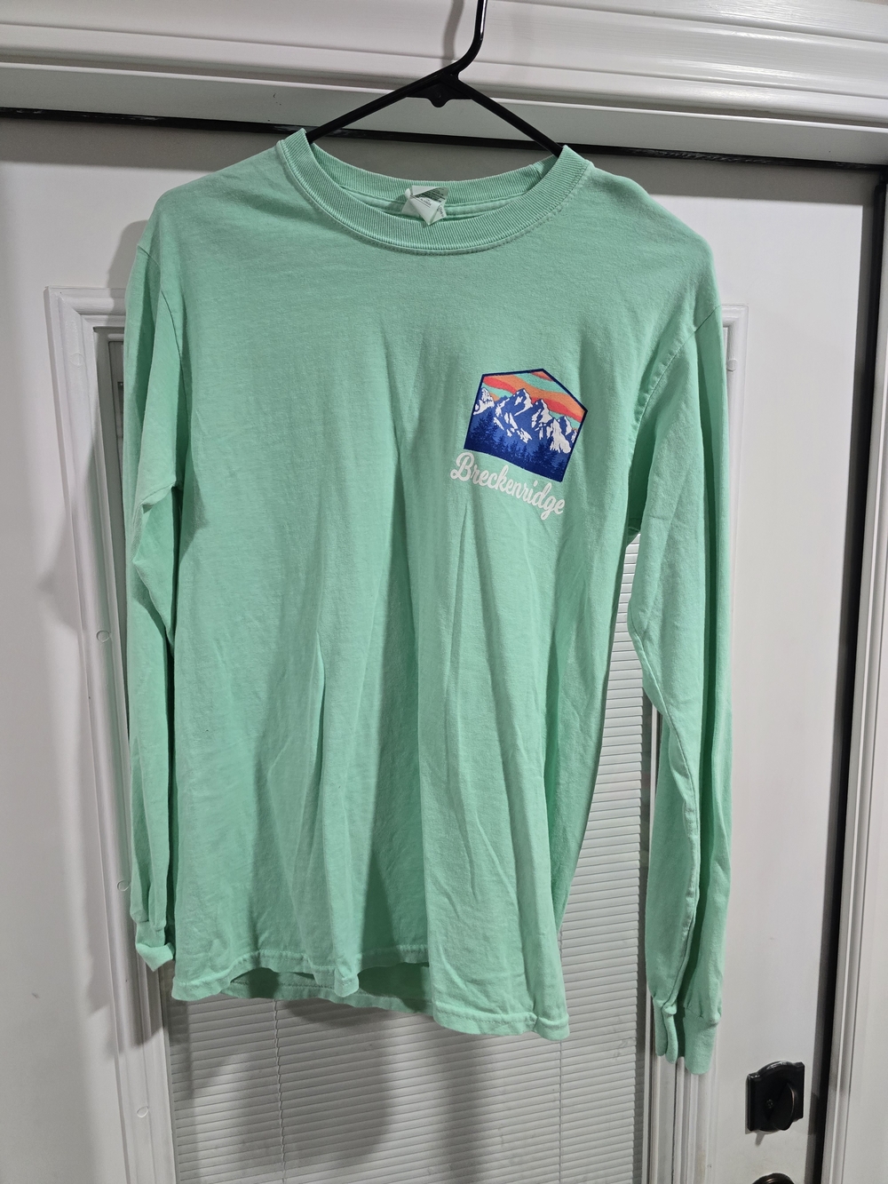 breckenridge Mint Green Crewneck Shirt